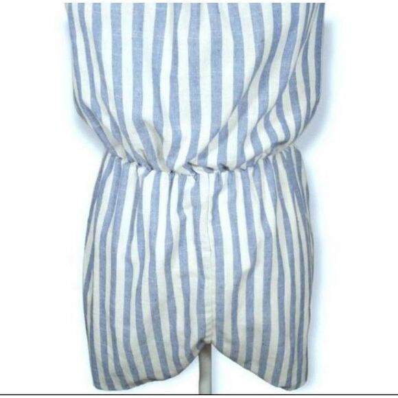 ZAFUL WHITE & BLUE STRIPE HALTER ROMPER SZ.XL EUC. - Picture 3 of 10